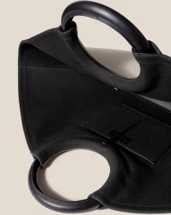 Hereu Studio Cabasso Canvas><noscript><img width=